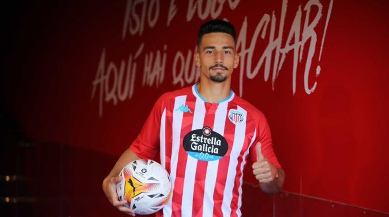 David Mayoral ya ha sido presentado como jugador del CD Lugo.