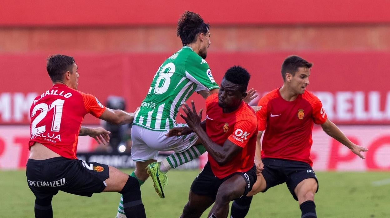 El Betis empató a domicilio ante el recién ascendido Mallorca.