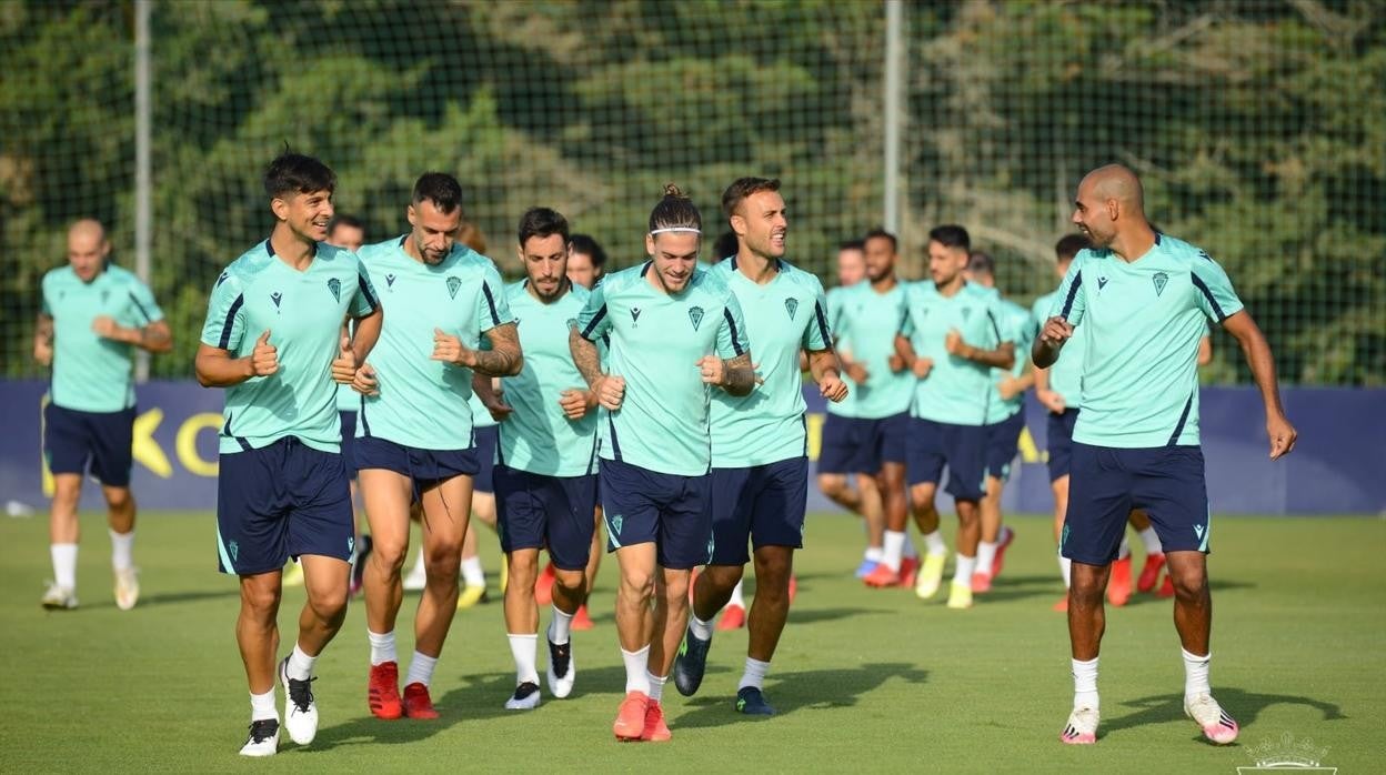 El cádiz de cervera cuenta con diez internacionales.