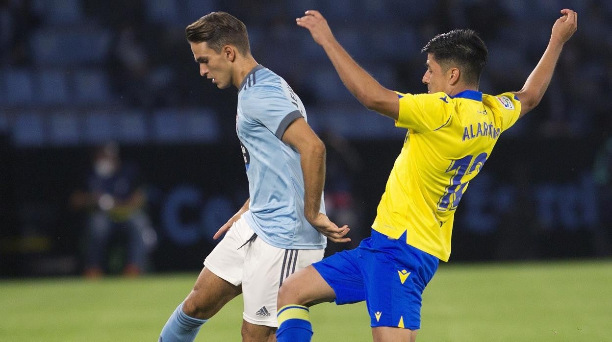 Tomás Alarcón durante el partido contra el Celta.