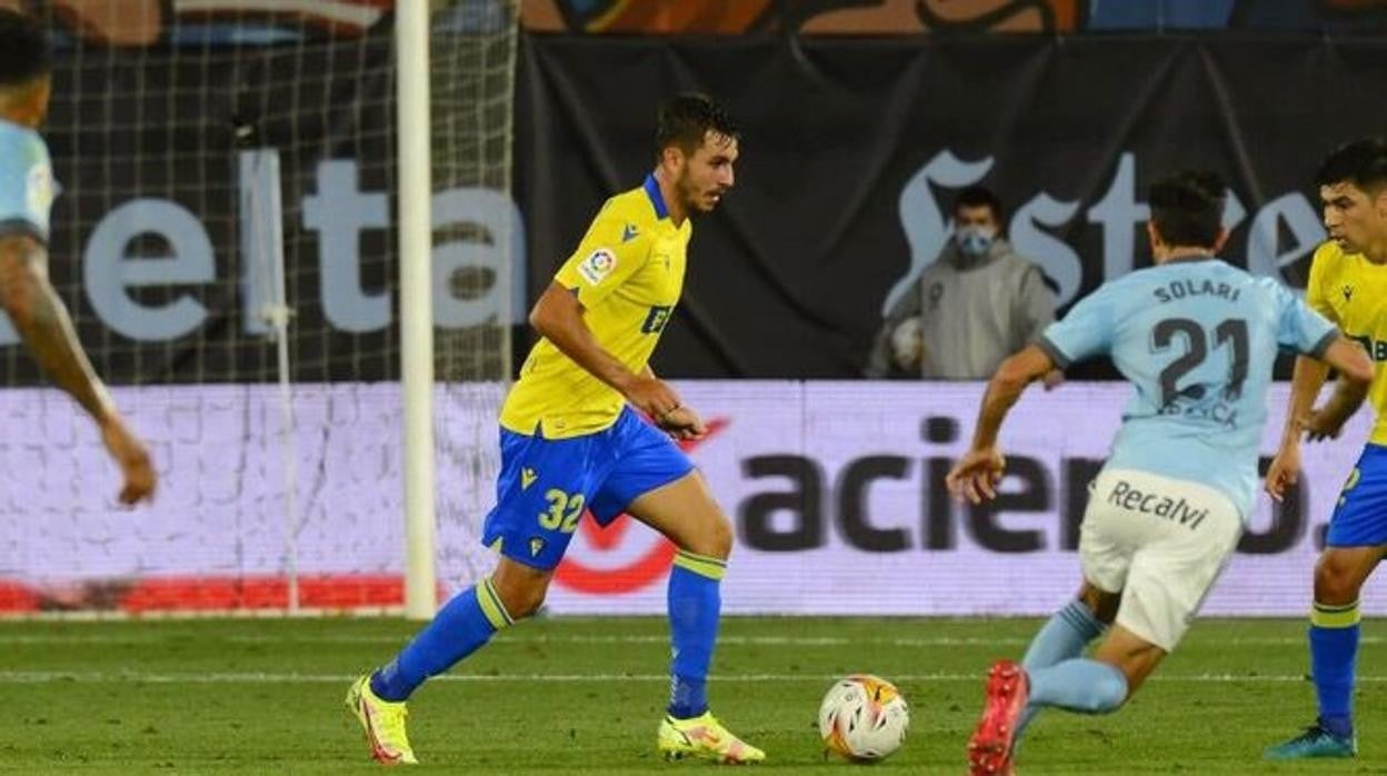 Víctor Chust en el partido ante el Celta