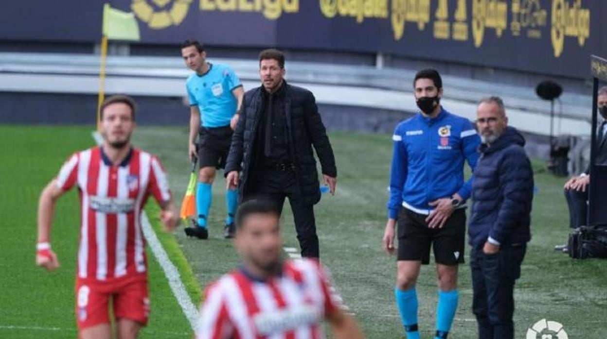 cervera y simeone, en el último cádiz-atlético.