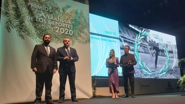 Vizcaíno recogió el premio a la mejor gestión en Andalucía: «Hay que soñar con cosas más altas»