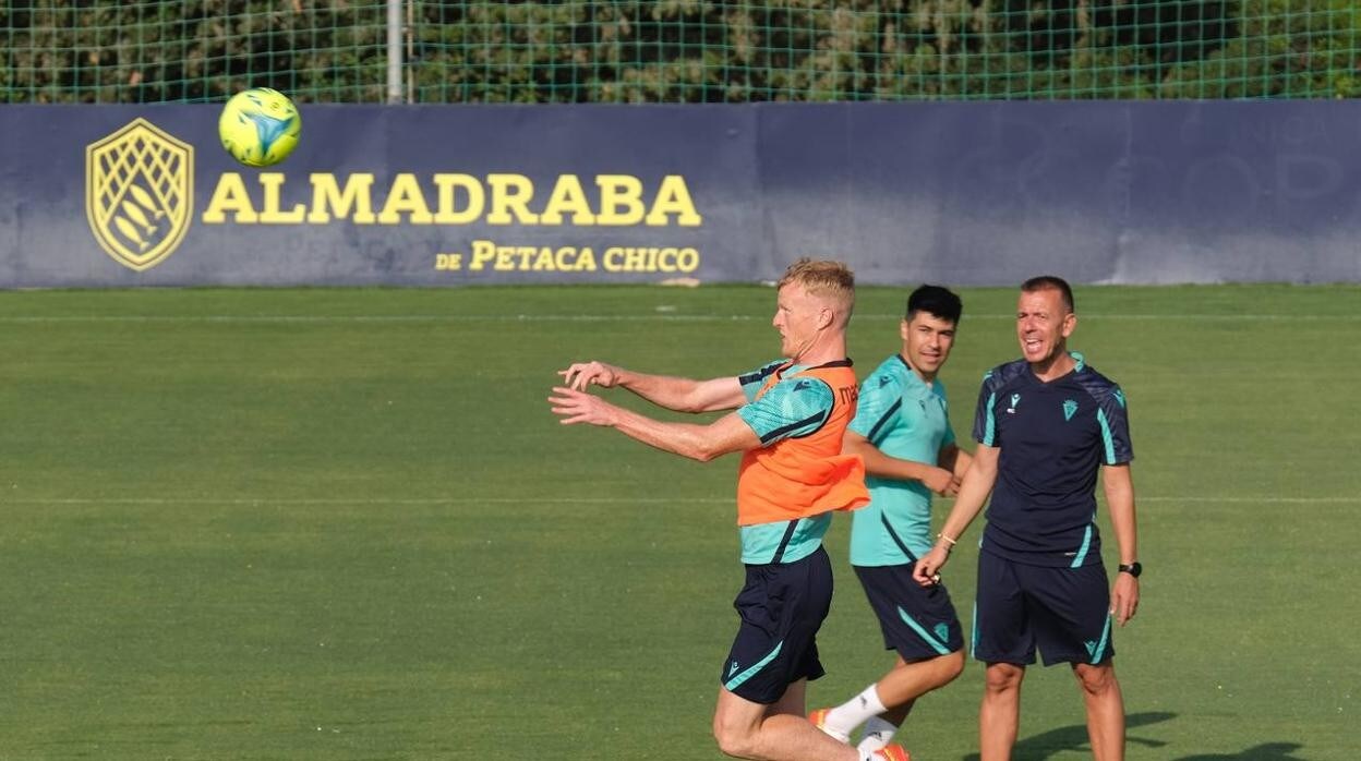 El Cádiz CF retoma los entrenamientos tras las vacaciones.