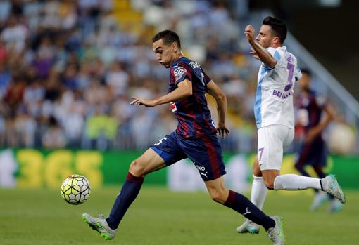 Gonzalo Escalante en su etapa en el Eibar.