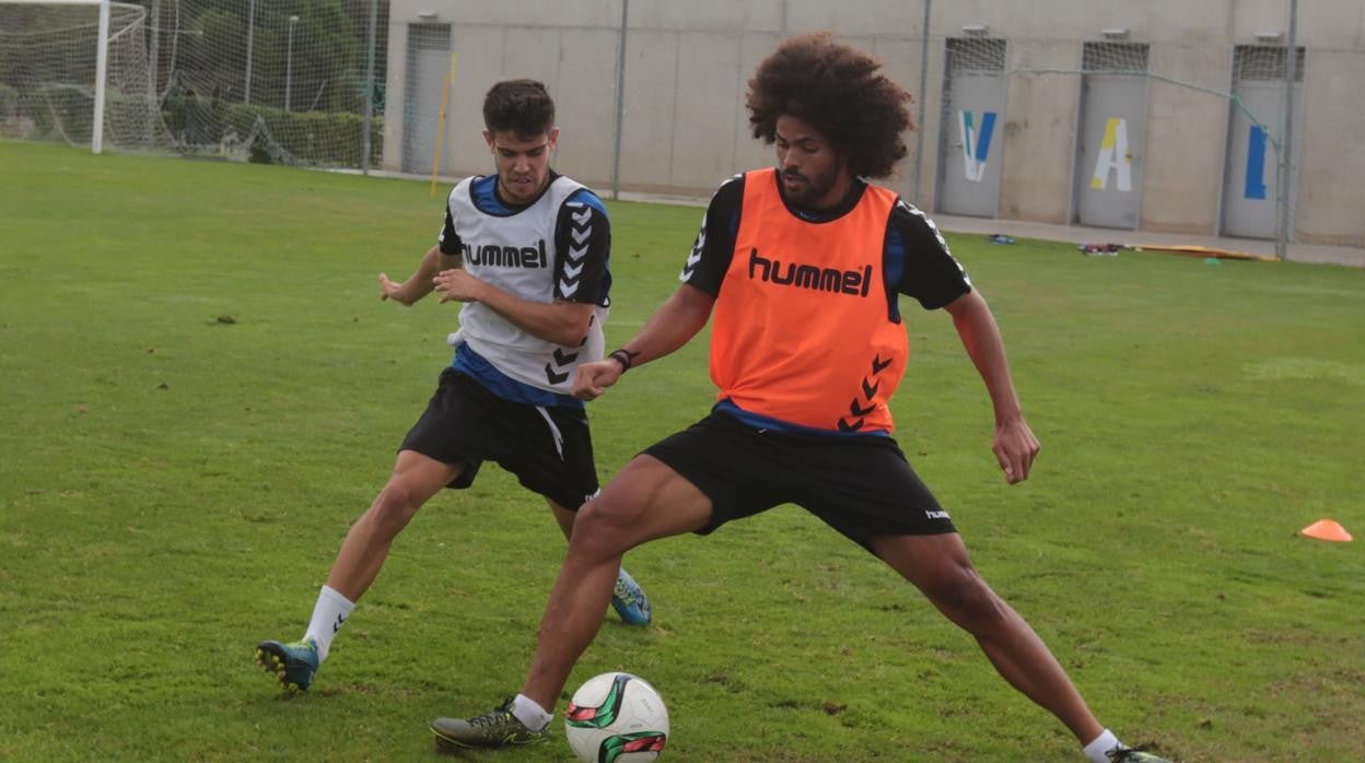 Aridane en un entrenamiento durante su etapa cadista.