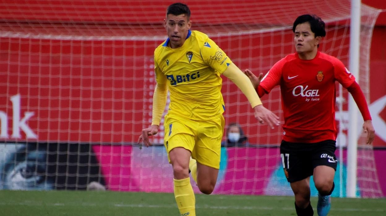 Alcaraz marcó un golazo en Mallorca con su pierna «menos hábil».