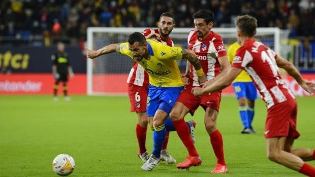 El Cádiz CF, contra la historia