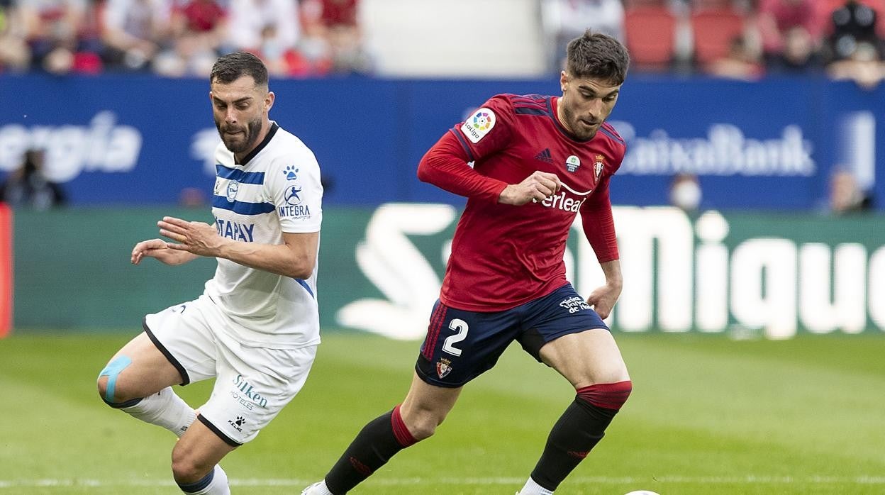 El Alavés fue derrotado por Osasuna en el estreno de Julio Velázquez