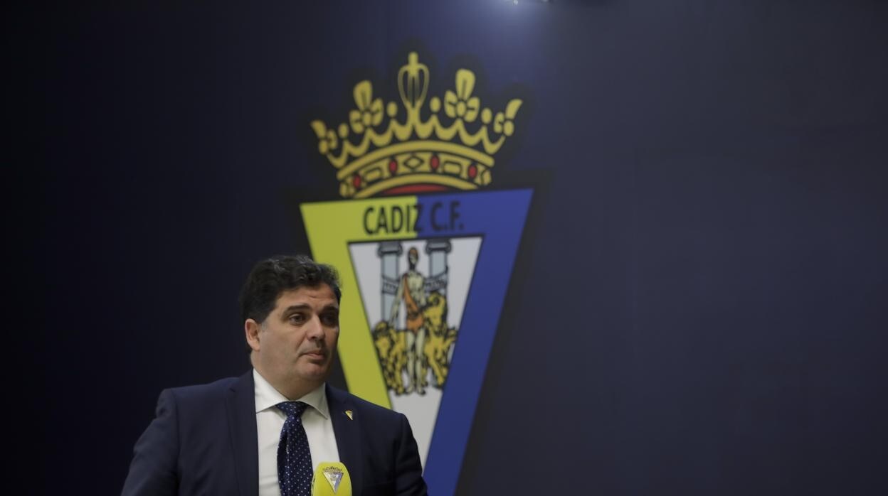 Contreras: «El proyecto del Cádiz ha venido para quedarse y crear riqueza»