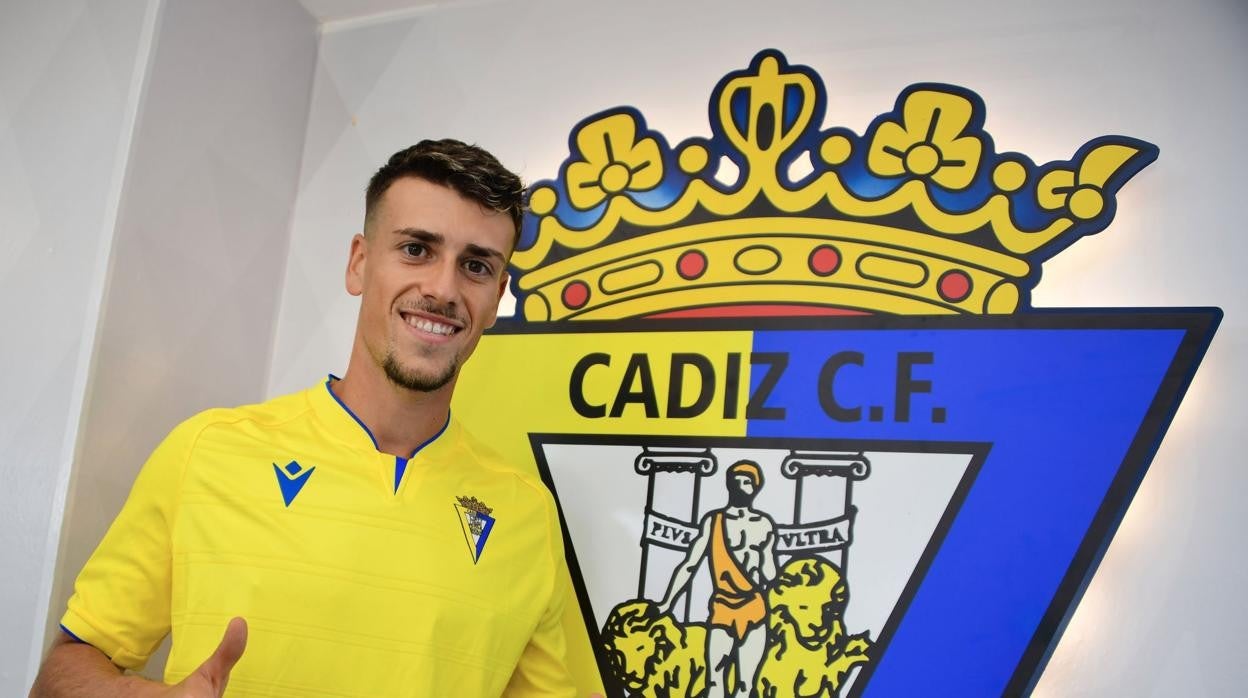 Antonio Blanco ya es nuevo jugador del Cádiz