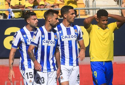 El Cádiz CF perdió en el estreno ante la Real Sociedad (0-1).