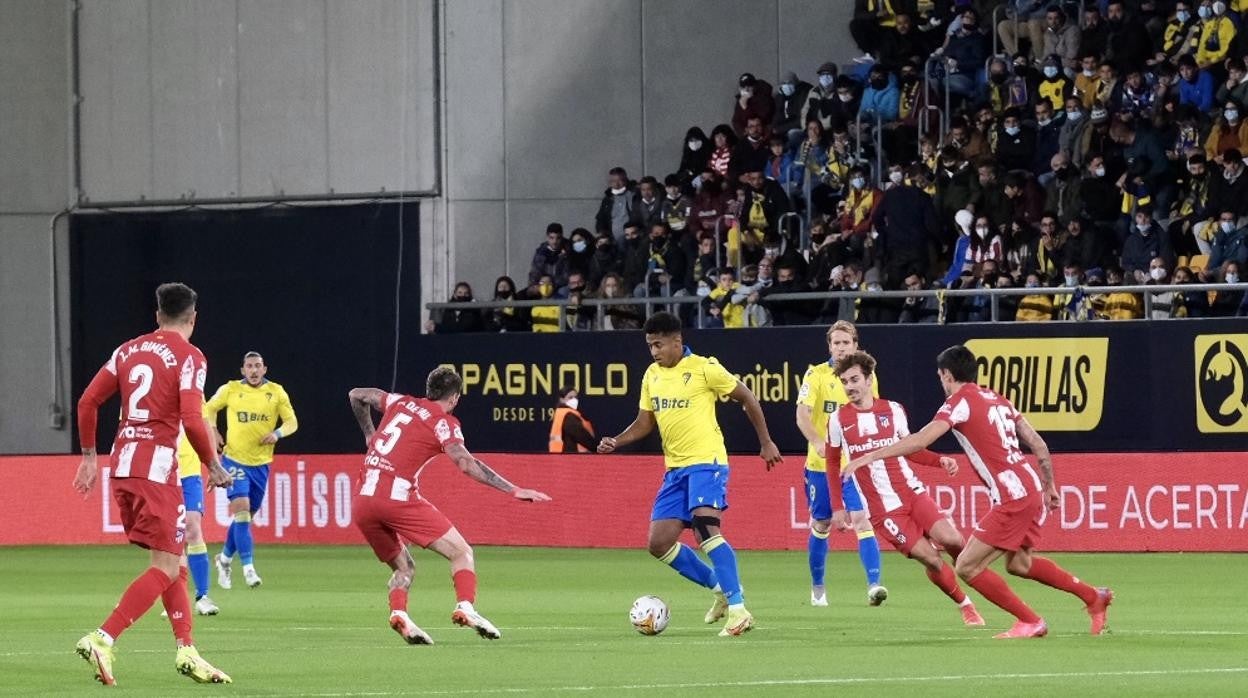 Cádiz - Atlético; Horario, fecha, TV y dónde ver online