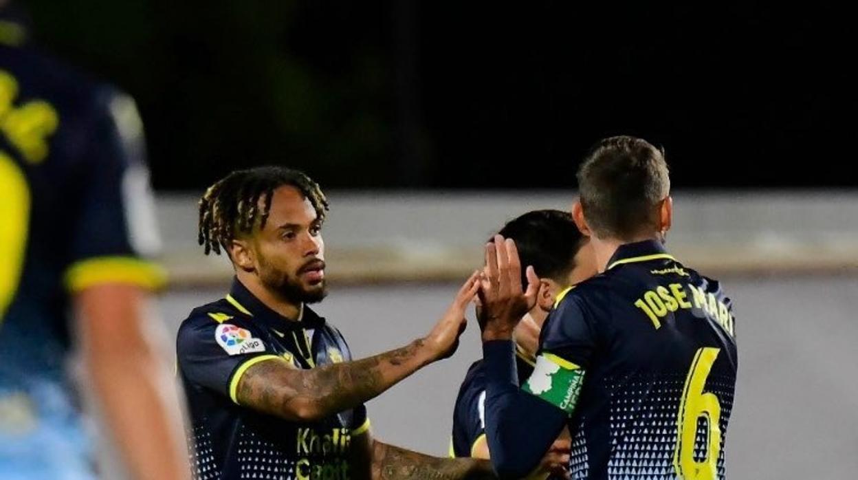 Bongonda celebra su gol ante la roma.