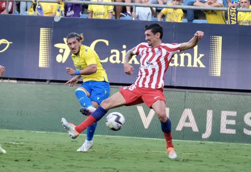 'Pacha' Espino, lateral izquierdo del Cádiz CF.