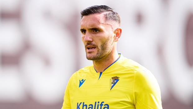 Lucas Pérez tensa la cuerda