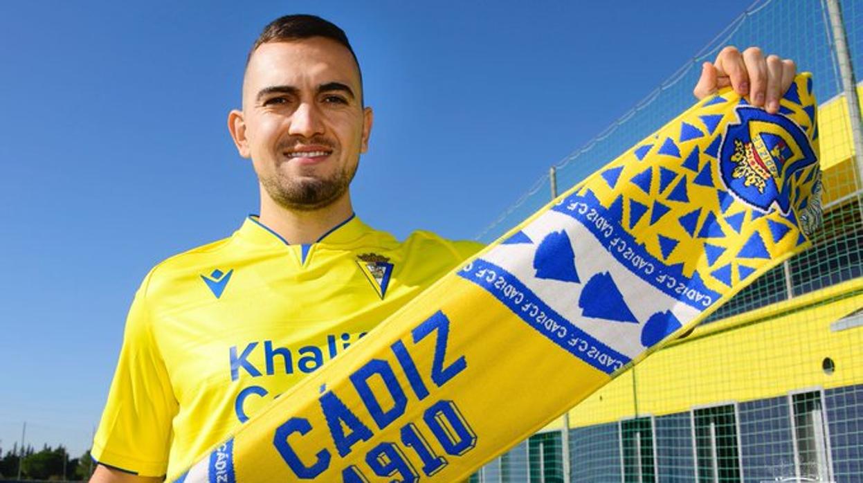 Gonzalo Escalante, nuevo jugador del Cádiz CF.