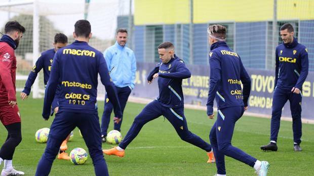 El posible once del Cádiz en Barcelona