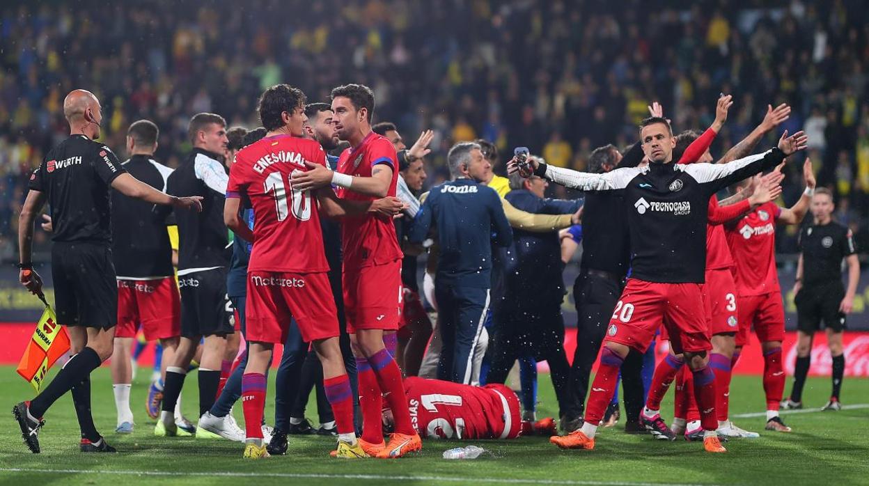 Momento final del Cádiz - Getafe