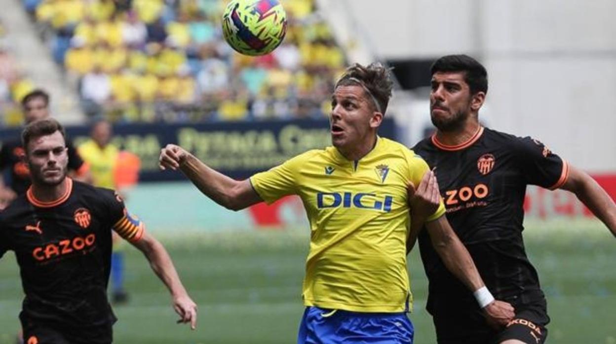 Iván Alejo en el partido ante el Valencia