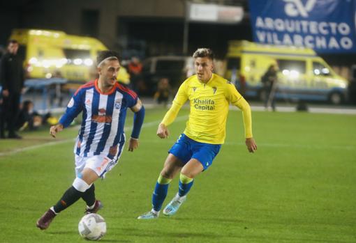 Iván Alejo, extremo derecho del Cádiz CF.