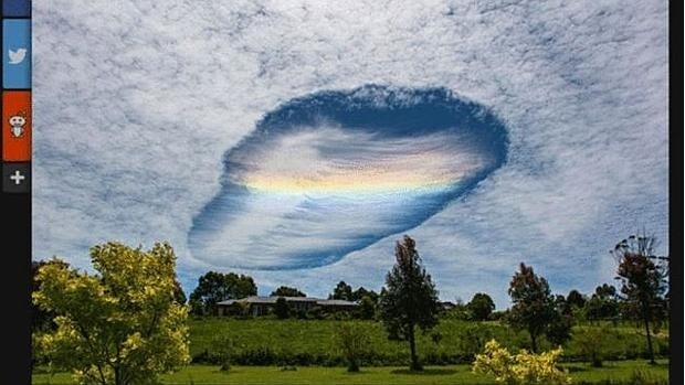 El misterioso agujero aparecido en el cielo de Australia que nadie ha sabido explicar en Reddit