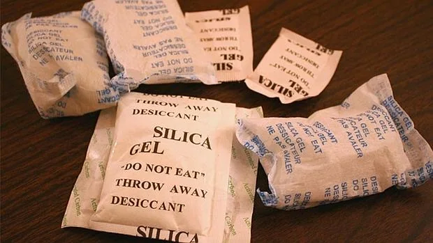 El papel del silica gel o las bolsas antihumedad – Sincla