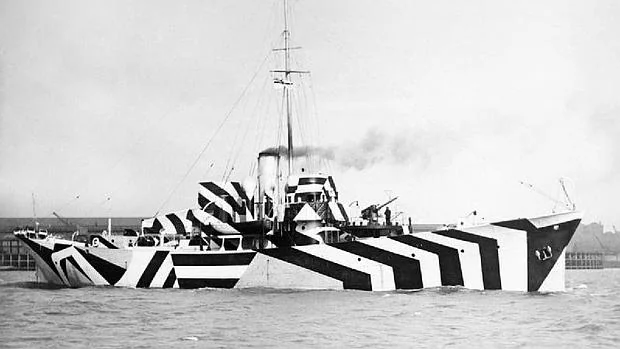 «HMS Kildangan» (1918), camuflado con un patrón distorsionador