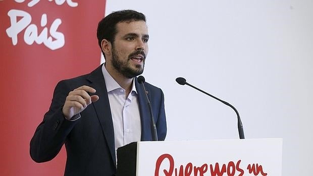 IU dará a conocer hoy los resultados de la consulta a sus bases sobre el pacto con Podemos