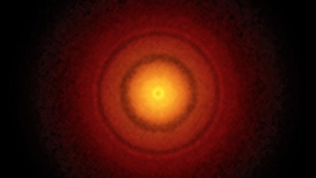 La estrella TW Hydrae muestra anillos y brechas que revelan planetas en formación