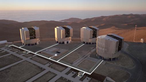 Complejo de telescopios del «Very Large Telescope», compuesto por cuatro telescopios ópticos separados y rodeados por varios instrumentos menores. Cada uno de los cuatro instrumentos principales es un telescopio reflector con un espejo de 8,2 metros