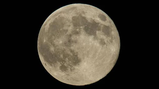 Una superluna, en una imagen de archivo de la NASA