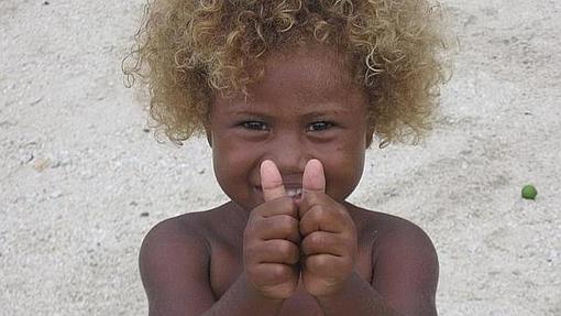 Un niño de la Melanesia