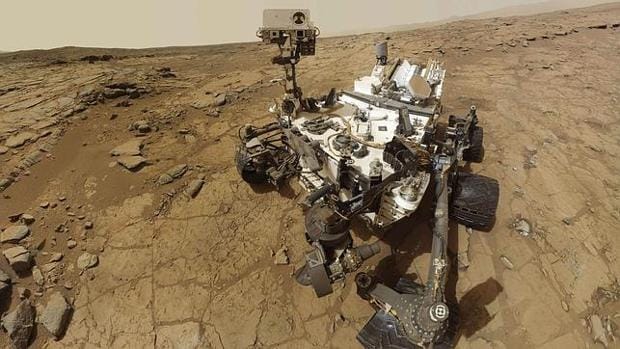 El rover Curiosity en la superficie de Marte