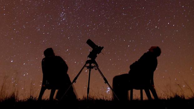 ¿Cuál es la mejor hora para ver esta noche la lluvia de estrellas de las Perseidas?