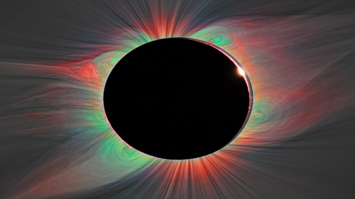 Eclipse solar anterior en el que la corona, la capa más externa del Sol, ha sido coloreada