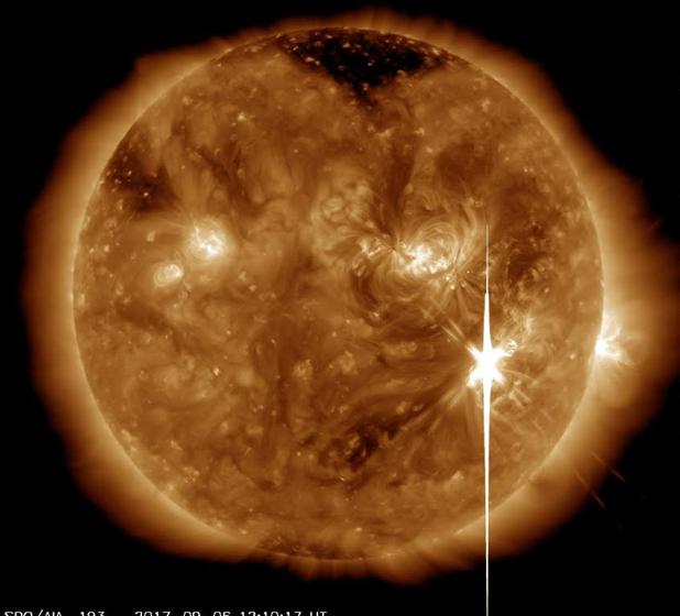 El Sol lanza un «bombazo», la mayor llamarada solar en 14 años