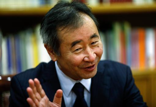 «La masa del neutrino ayudará a explicar por qué vivimos en un Universo hecho de materia»