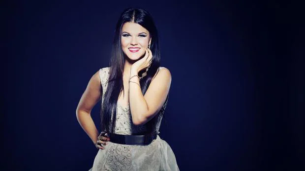 Saara Aalto, de «X-Factor» a Eurovisión