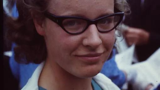 Una joven Bell Burnell, en 1967