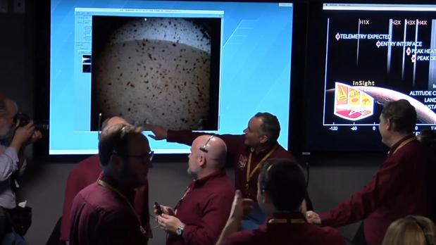 Así hemos contado el histórico aterrizaje de InSight