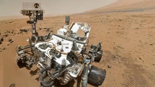 Rover Curiosity sobre la superficie de Marte