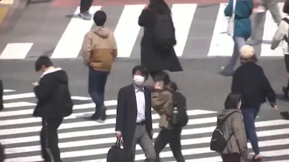 El experimento japonés que explica cómo se propaga el coronavirus