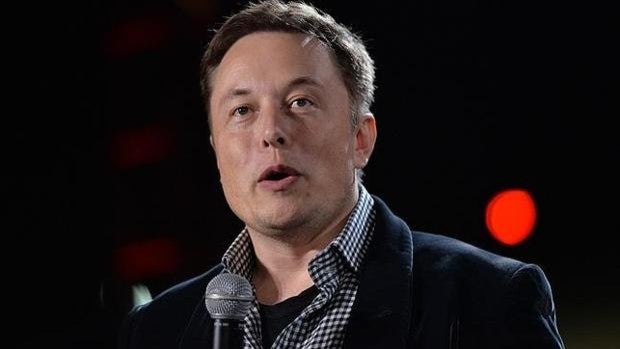 El mono de Elon Musk que juega a videojuegos con la mente