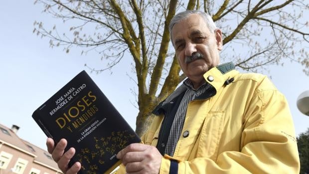 José María Bermúdez de Castro: «Los neandertales tenían un imperio y se extinguieron. Nos puede pasar lo mismo»