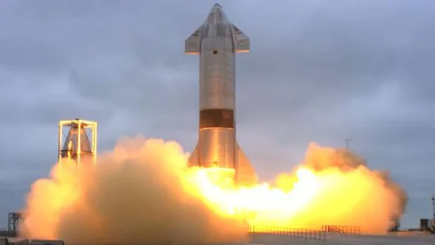 SpaceX logra aterrizar al quinto intento su nave Starship sin que explote