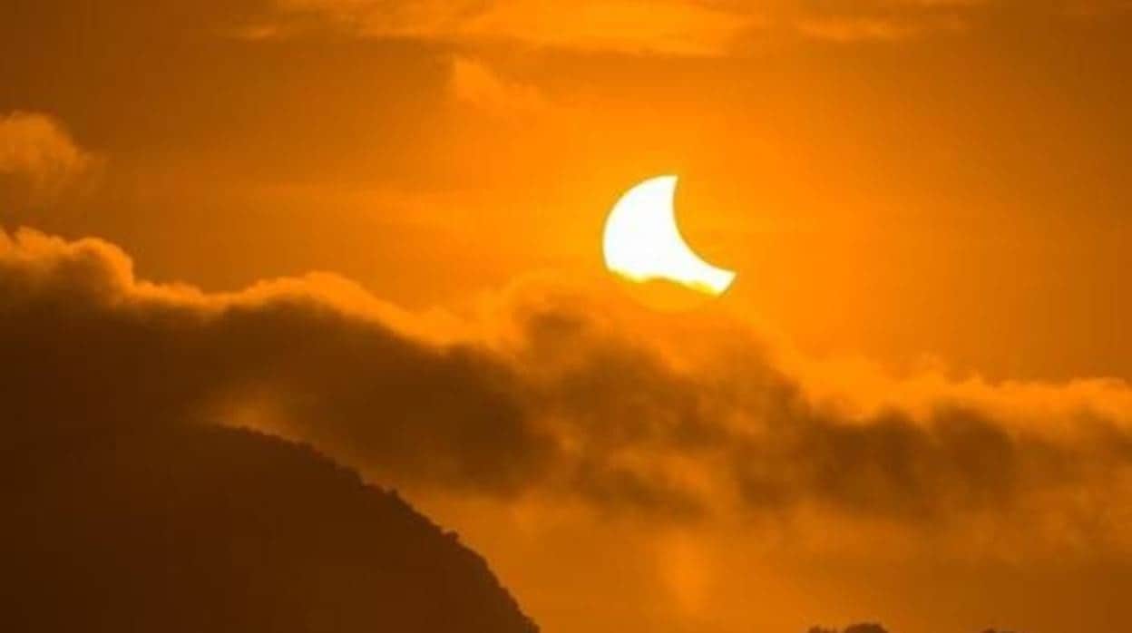 Sigue en directo el eclipse solar del 10 de junio