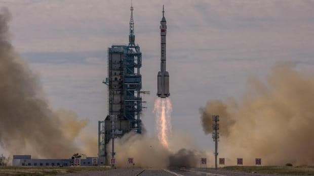 China se lanza a la conquista del espacio con su misión tripulada Shenzhou