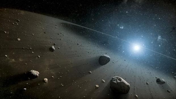 Descubren dos rojos y extraños asteroides entre Júpiter y Marte que no debería estar ahí