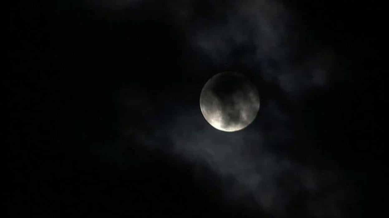 La luna llena del cazador de octubre 2021 no coincidirá con 'Halloween'